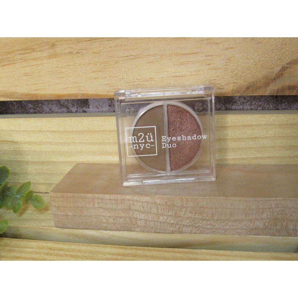 M2U NYC Eyeshadow Duo Park Slope (Tan-Rose Shimmer)
